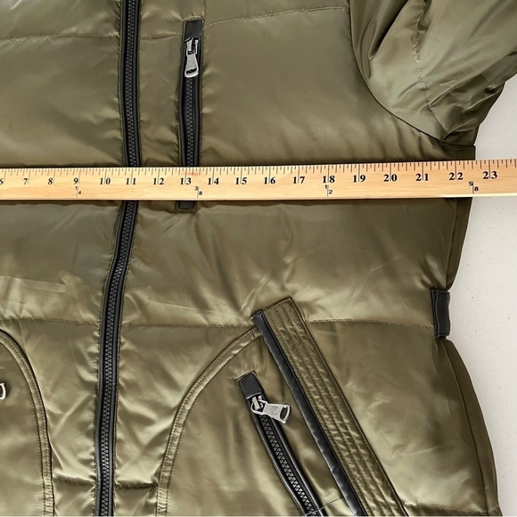 Vince Camuto Women's Faux Fur Trim Down Puffer Coat Green Size Large - Picture 11 of 16
